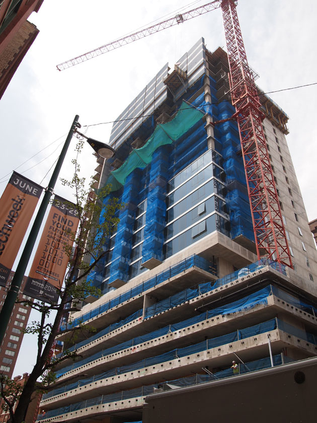 20140715_220-W-Illinois-Construction